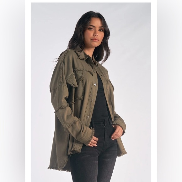 NWT Elan Dawn All You Need Is Love Distressed Jacket/Shacket Olive Green Medium - Picture 5 of 10